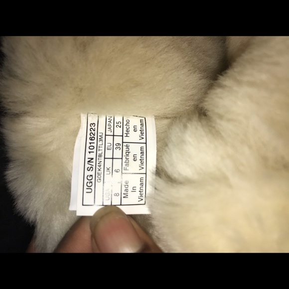 ugg boots - Picture 2 of 14